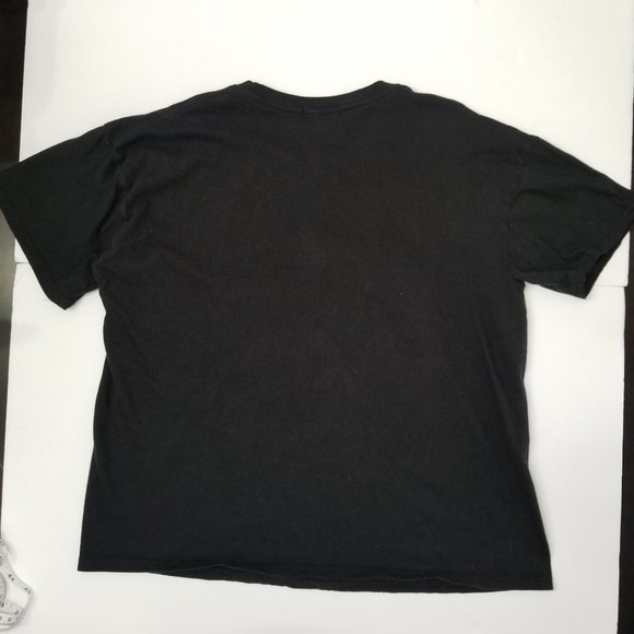 PRETTYLITTLETHING Graphic Tees - Picture 6 of 9